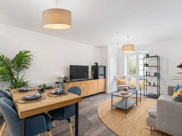 Flat for sale in Bolton Low Houses, Hampshire