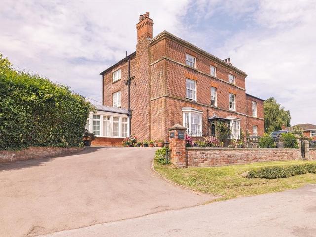 Flat for sale in Bridstow