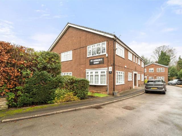 Flat for sale in Ashton upon Mersey, Trafford Park