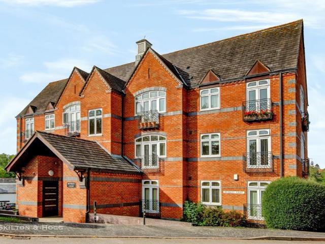 Flat for sale in Braunston