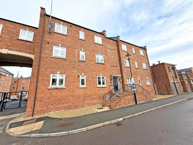 Flat for sale in Frankwell, Isle Of Man