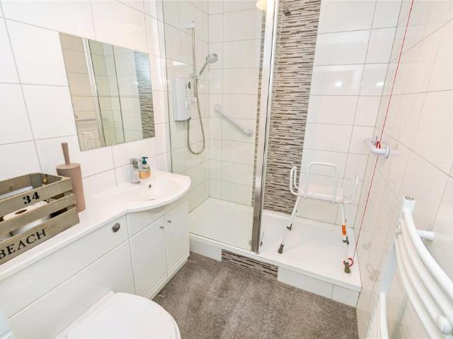 Flat for sale in Bitterne Park, Isle Of Man