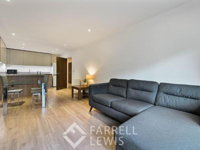 Flat for sale in Colindale, Greater London