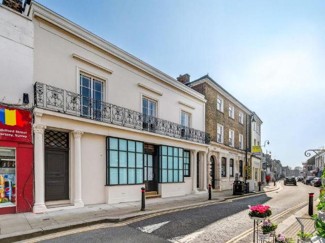 Flat for sale in Row Town, Surrey