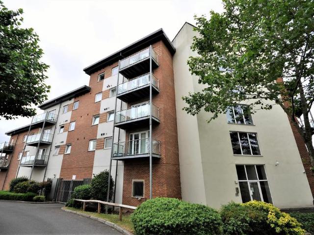 Flat for sale in Holywell Estate, North Watford