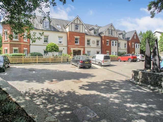 Flat for sale in Falcon Lodge, Wales
