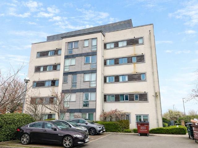 Flat for sale in Georgia, Greater Manchester