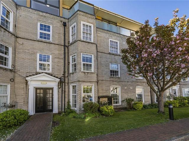 Flat for sale in London Borough of Merton, Greater London