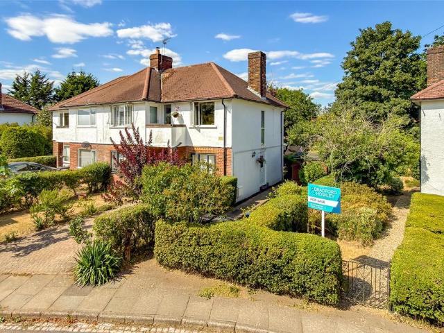 Flat for sale in St Albans, Five Acres