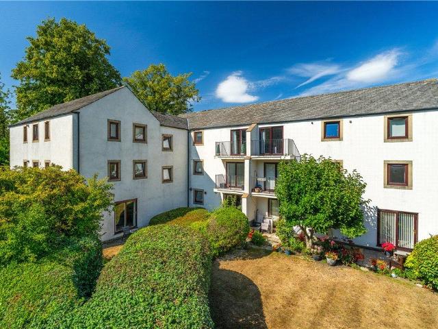 Flat for sale in Ilkley, West Yorkshire