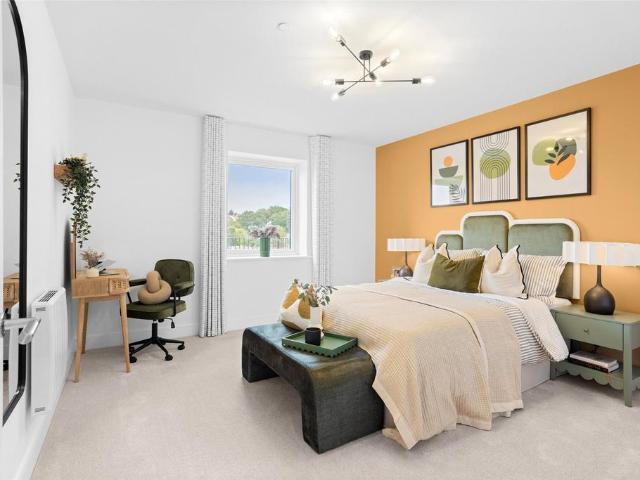 Flat for sale in Northumberland Heath, Greater London