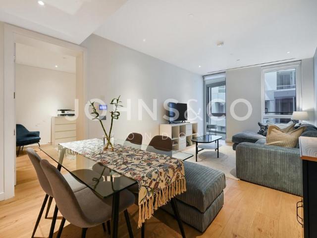 Flat for sale in Nine Elms, Greater London