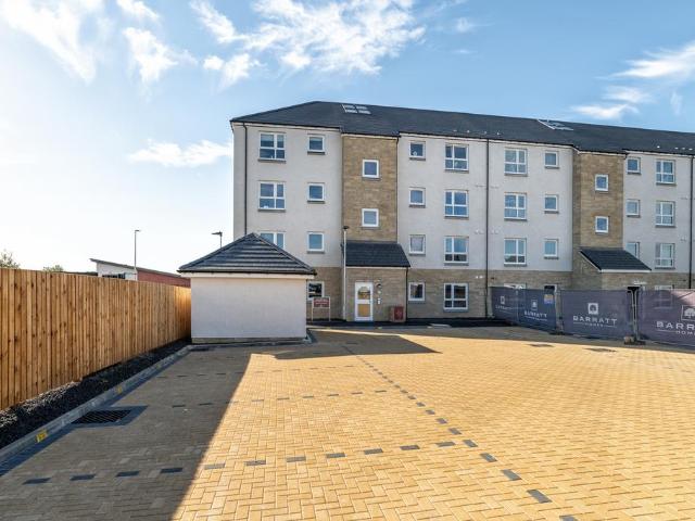 Flat for sale in Maryfield, Scotland