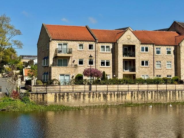 Flat for sale in Wetherby
