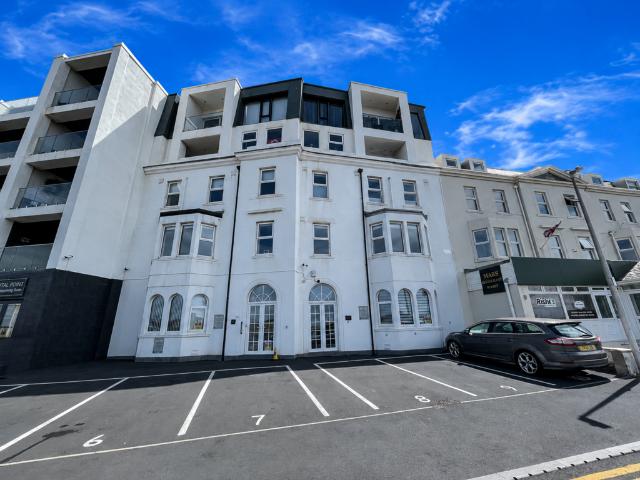 Flat for sale in Squires Gate, Blackpool