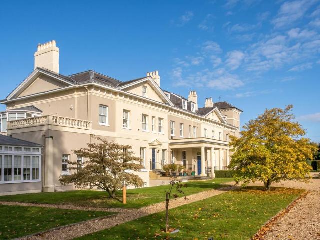 Flat for sale in Woodlands, Winchester