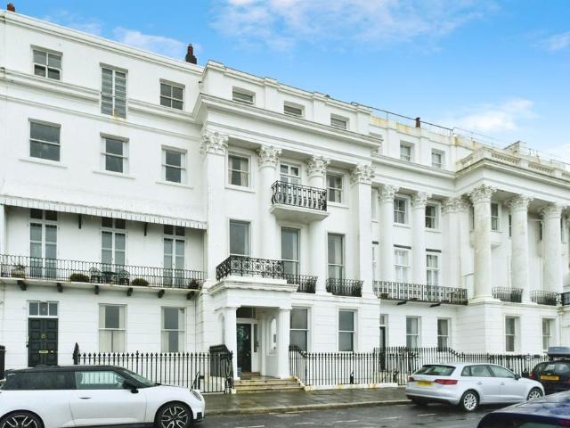 Flat for sale in Brighton Marina Village, Brighton & Hove