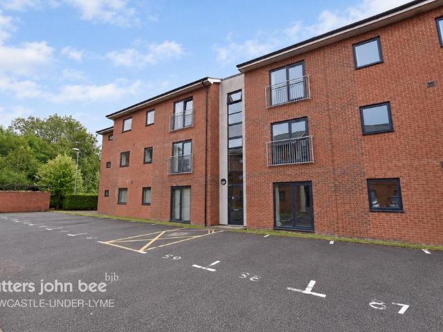 Flat for sale in Stoke, Stoke-on-Trent