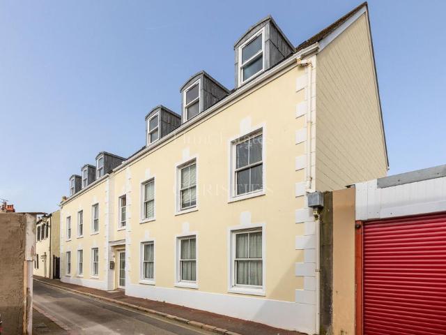 Flat for sale in St Helier, Greater London