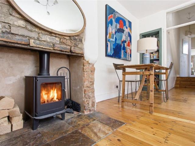 Flat for sale in Greater London