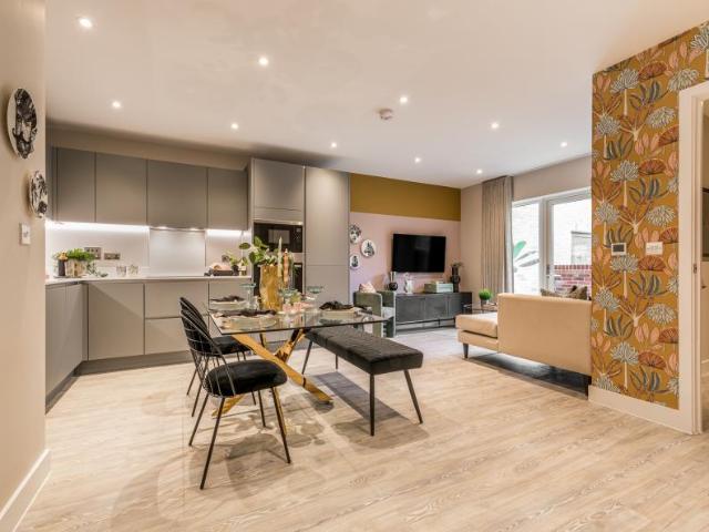 Flat for sale in Arbury, Cambridgeshire