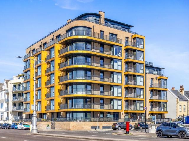 Flat for sale in Aldrington