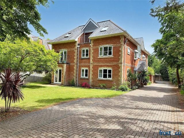 Flat for sale in Branksome Park, Poole