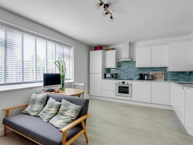 Flat for sale in Isle Of Man