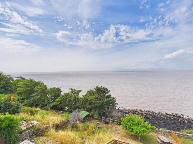 Flat for sale in Walton Park, Clevedon
