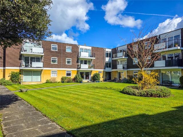 Flat for sale in Christchurch