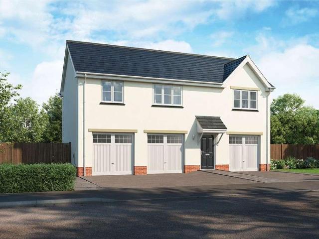 Flat for sale in Lamellion, Cornwall