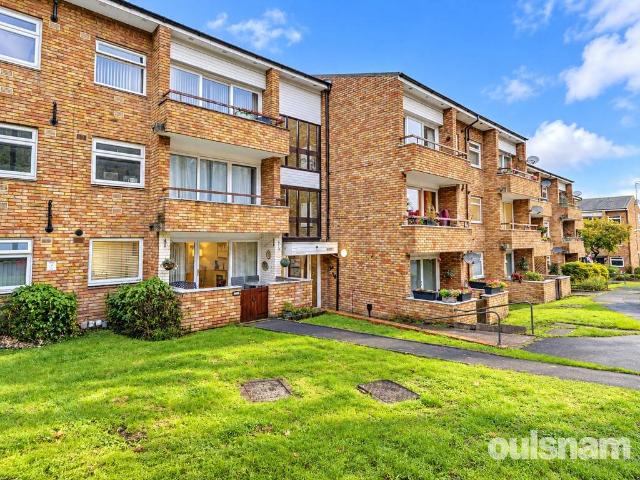 Flat for sale in Witton, Wychavon