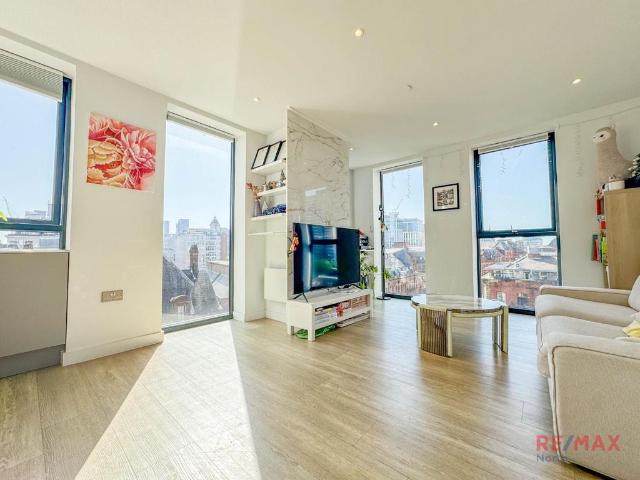 Flat for sale in City Centre, Georgia