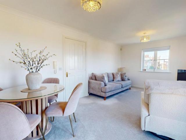Flat for sale in Westoe, South Shields