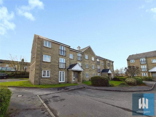 Flat for sale in Highfields, Huddersfield