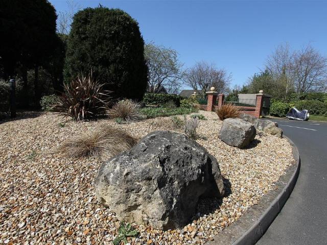 Flat for sale in Bromsgrove, Isle Of Man