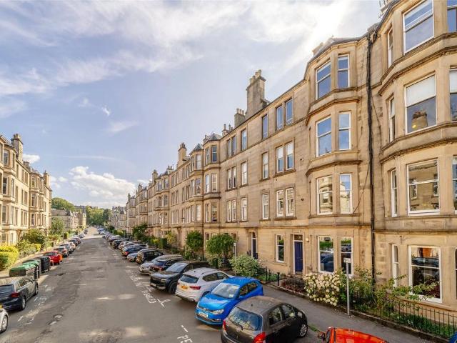 Flat for sale in Stockbridge, Scotland