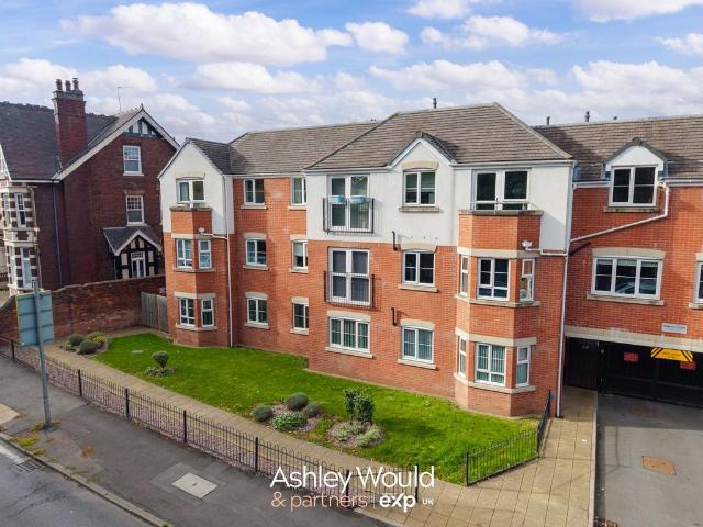 Flat for sale in Amblecote, Dudley