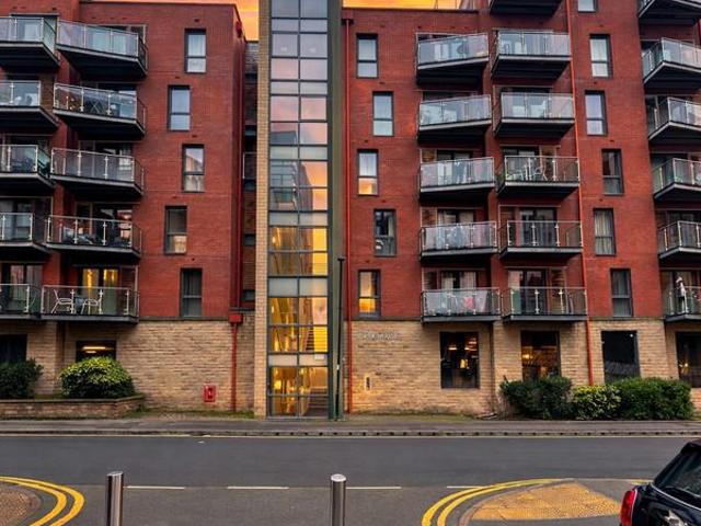 Flat for sale in Little Sheffield, South Yorkshire
