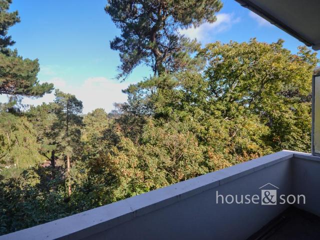 Flat for sale in Talbot Village, Bournemouth