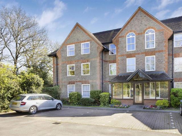 Flat for sale in Sonning, Isle Of Man