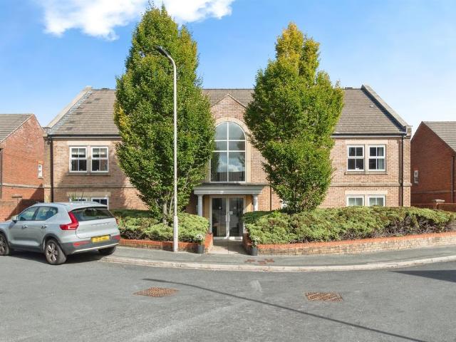 Flat for sale in Rossett, Harrogate