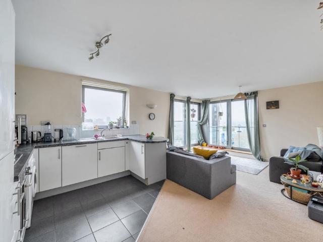 Flat for sale in Old Kent Road, Isle Of Man