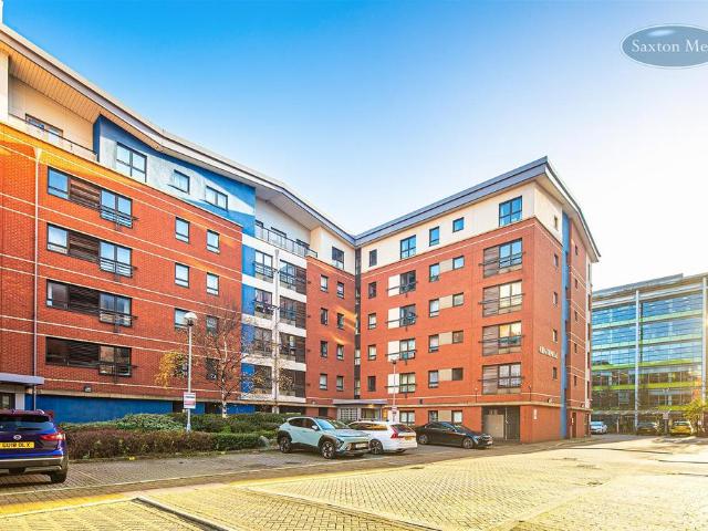 Flat for sale in City Centre, South Yorkshire
