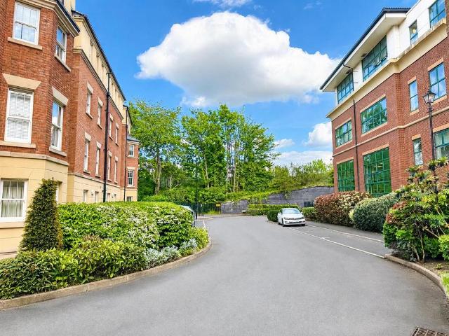 Flat for sale in Frankwell, Shropshire