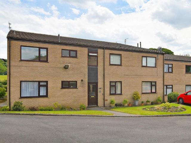 Flat for sale in Norton Lees, South Yorkshire