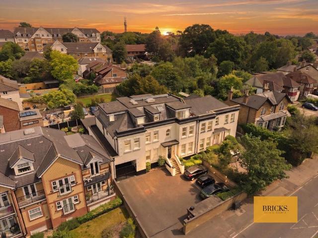 Flat for sale in Epping, Essex