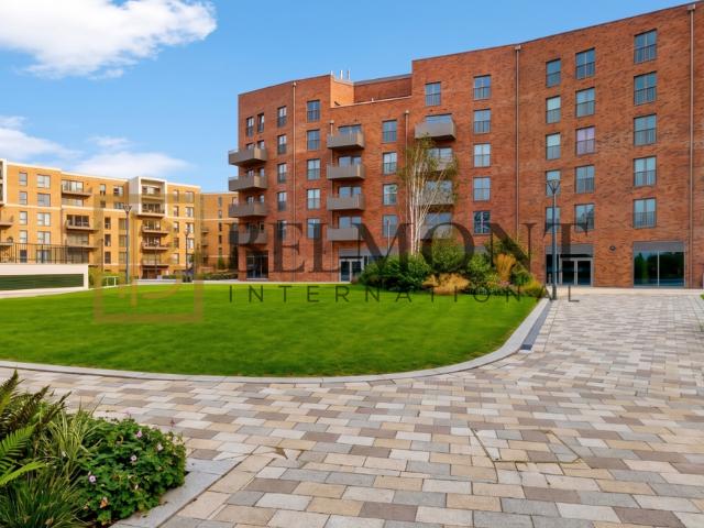 Flat for sale in West Finchley, Greater London