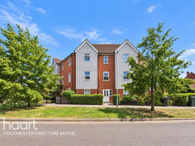 Flat for sale in Berechurch, Colchester