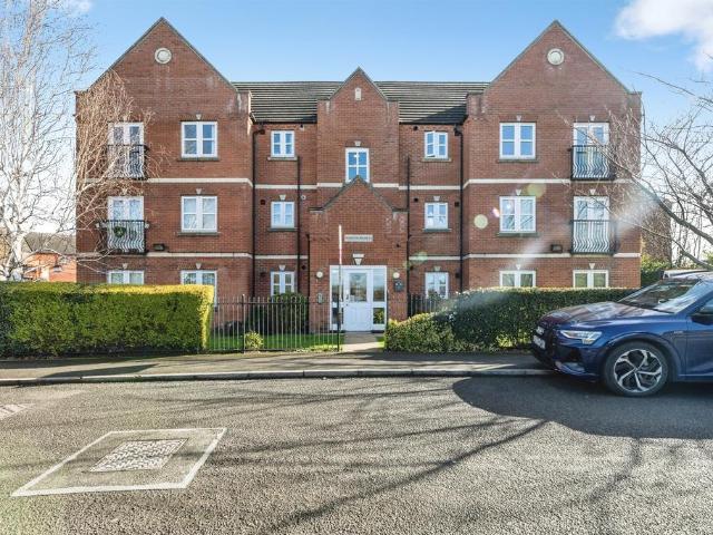 Flat for sale in Shafton, South Yorkshire